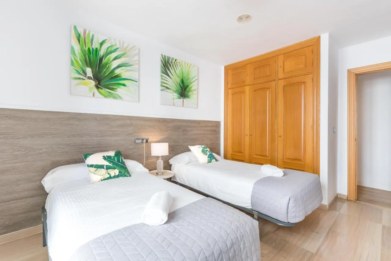 Apartamento Moderno Calle Larios Málaga